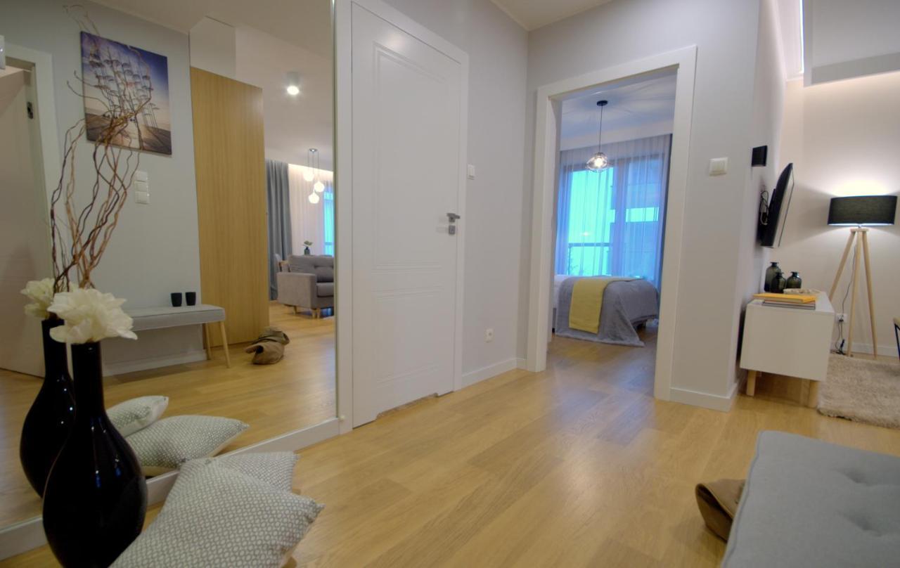 Irs Royal Apartments Apartamenty Irs Bursztynowa Gdansk Exterior photo